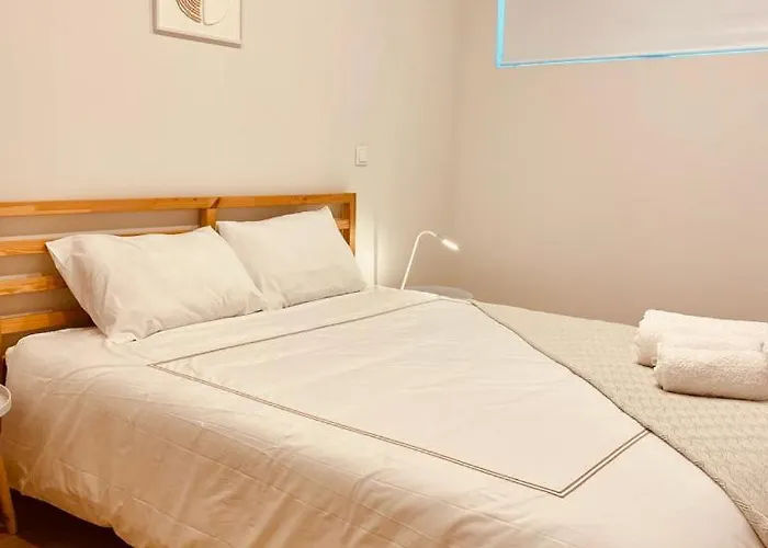 Penagoda House * Espinho (Aveiro)